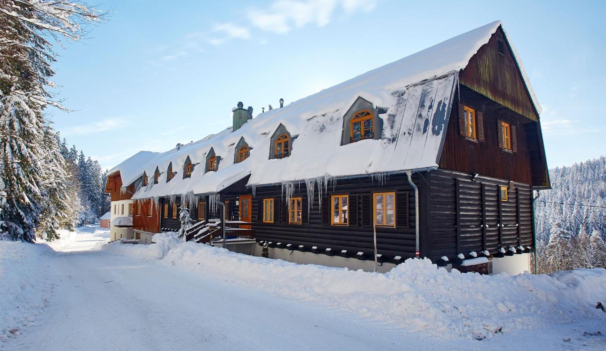 Forsthaus Apartment Holzschlag Buitenkant foto